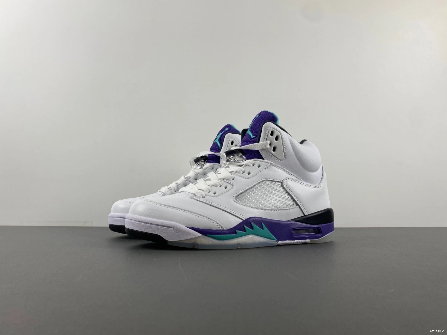 5 Grape - Men's 314259-131 (2006) Jordan Retro 0103
